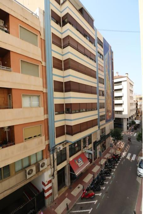 Piso En El Centro De Castellon Διαμέρισμα Καστεγιόν δε λα Πλάνα Εξωτερικό φωτογραφία